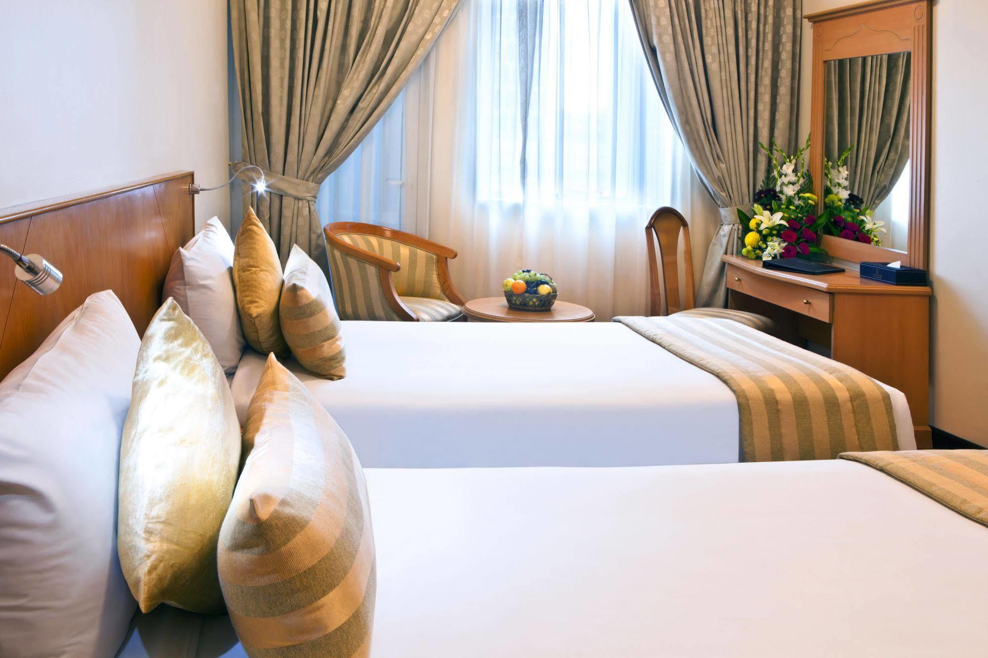 Landmark Plaza Hotel Dubai Dış mekan fotoğraf