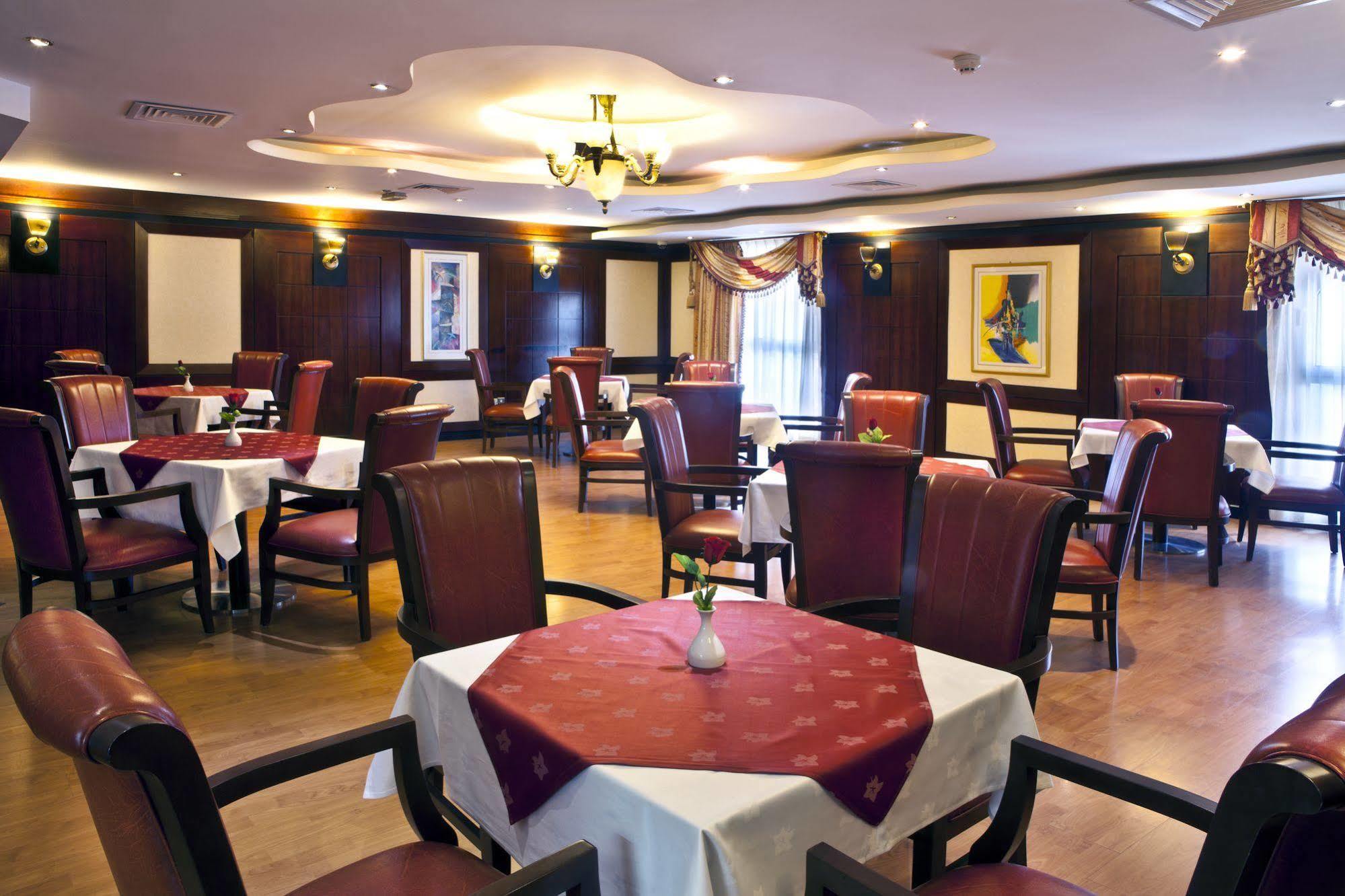 Landmark Plaza Hotel Dubai Dış mekan fotoğraf