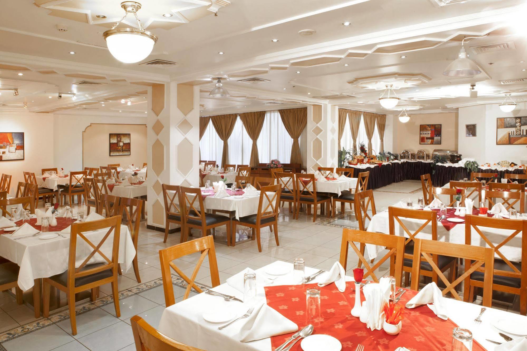 Landmark Plaza Hotel Dubai Dış mekan fotoğraf