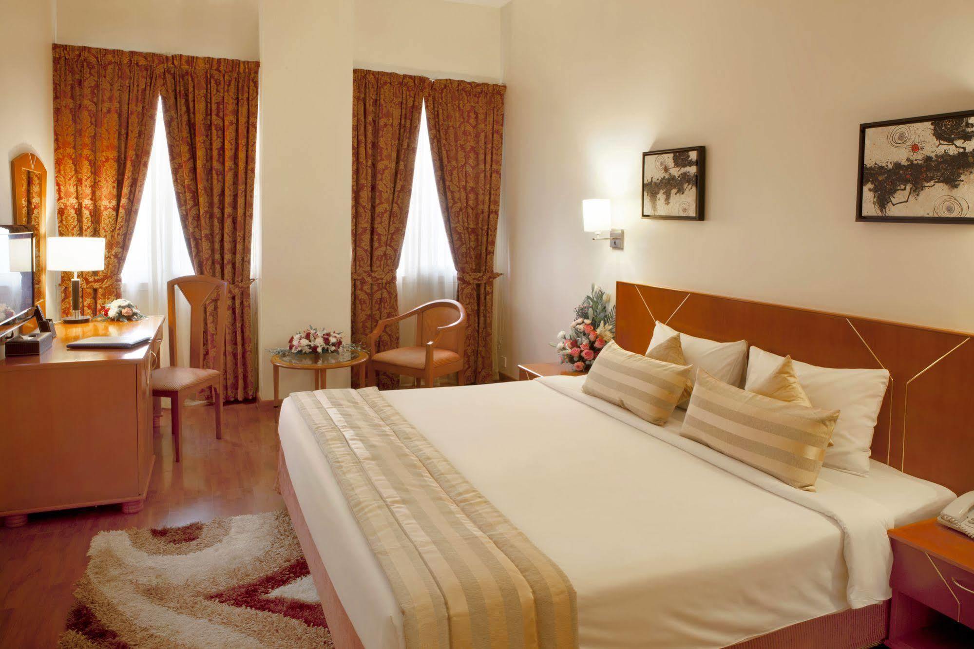 Landmark Plaza Hotel Dubai Dış mekan fotoğraf