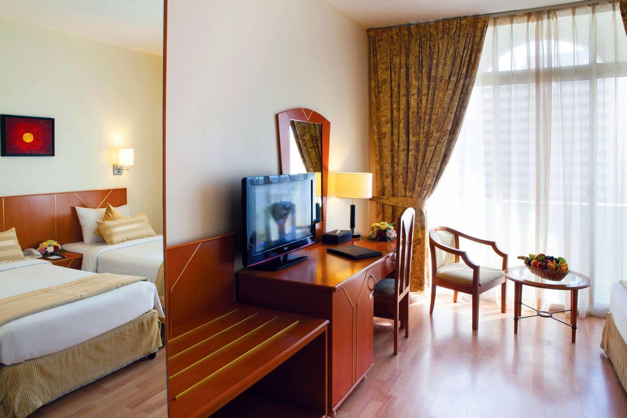 Landmark Plaza Hotel Dubai Dış mekan fotoğraf