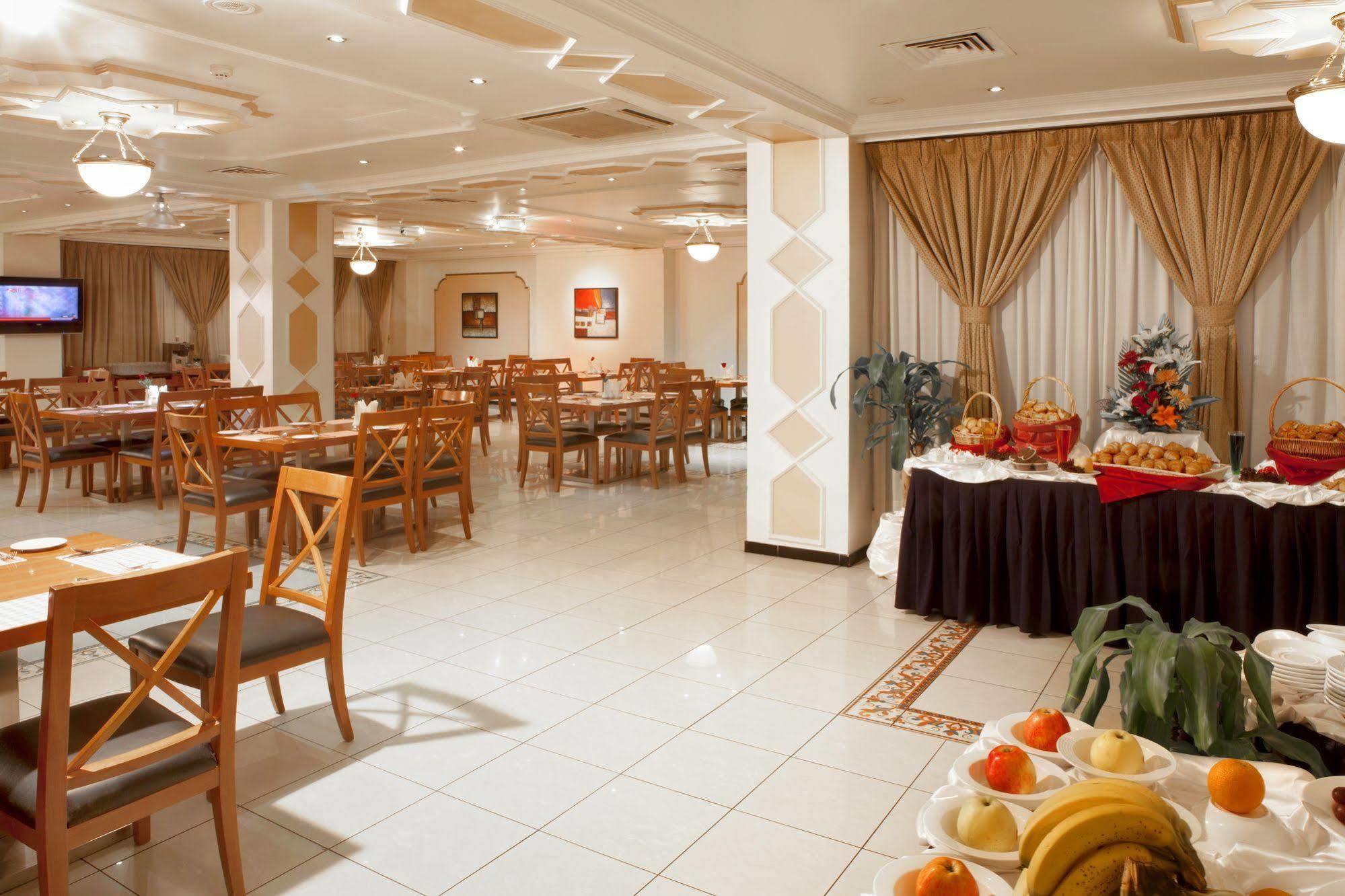 Landmark Plaza Hotel Dubai Dış mekan fotoğraf