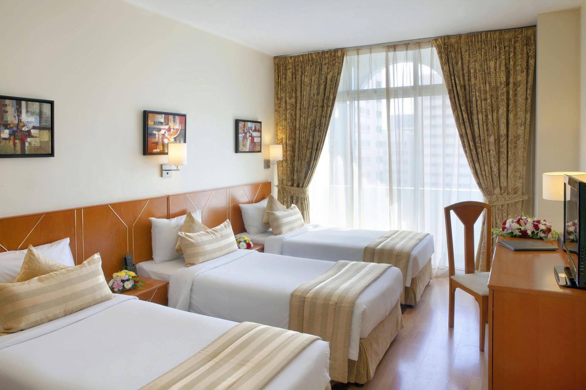 Landmark Plaza Hotel Dubai Dış mekan fotoğraf